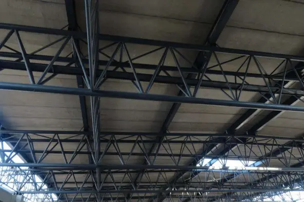 马鞍山如何区分管廊钢结构与桁架结构的管道支架